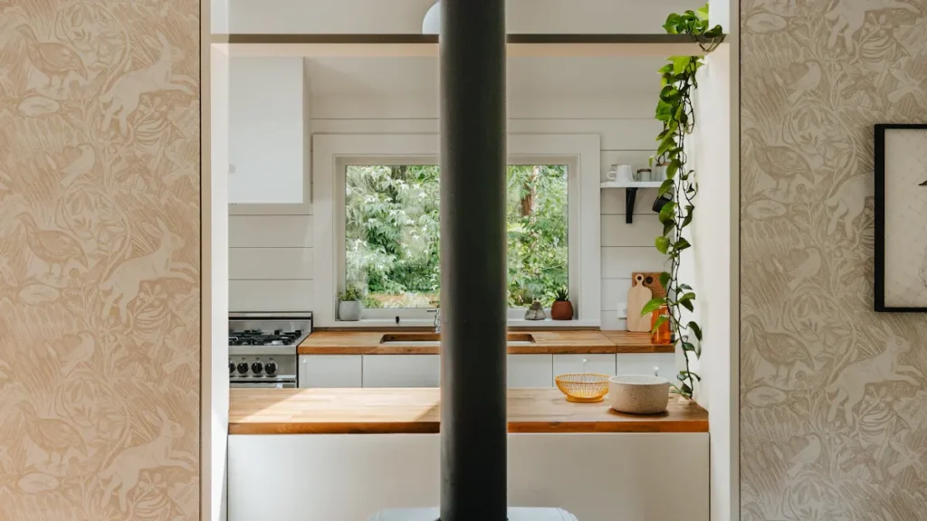 how wide opening between cabinets and stove