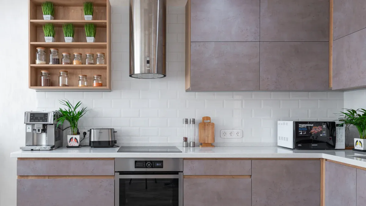 How Microwaves Work to Heat Your Food