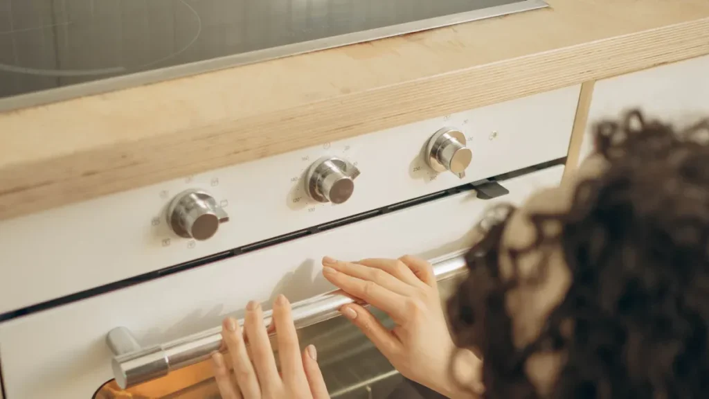 Stove vs Range vs Oven: What is the difference?