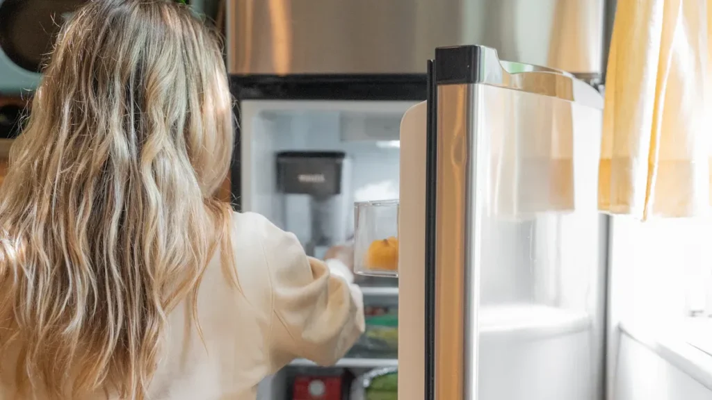 8 things to consider when buying refurbished washer and dryer