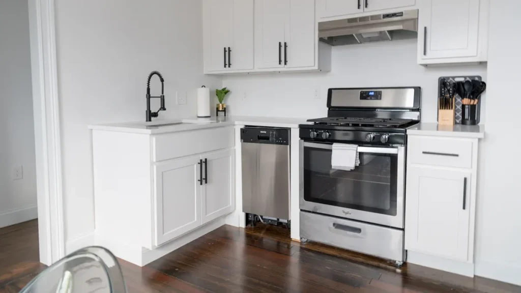 How Do You Install an Over the Range Microwave Oven